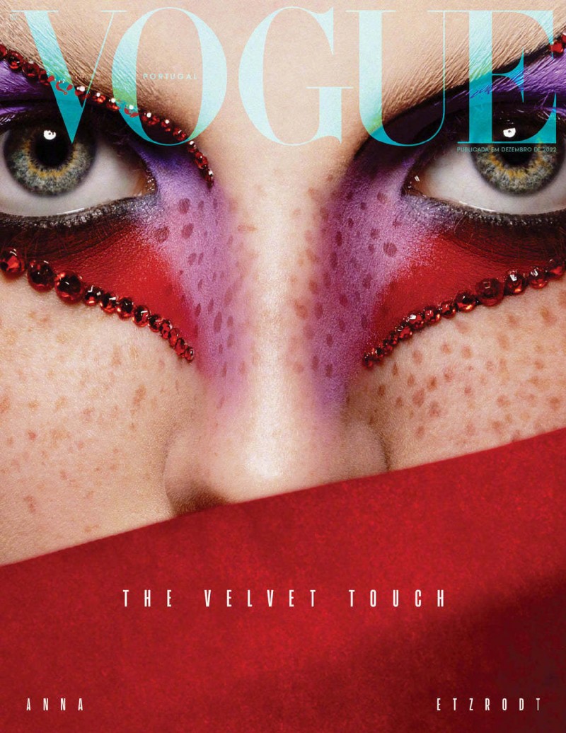 Vogue Portugal January 2023 ，“Red velvet &amp; Purple Rain”美妆片??