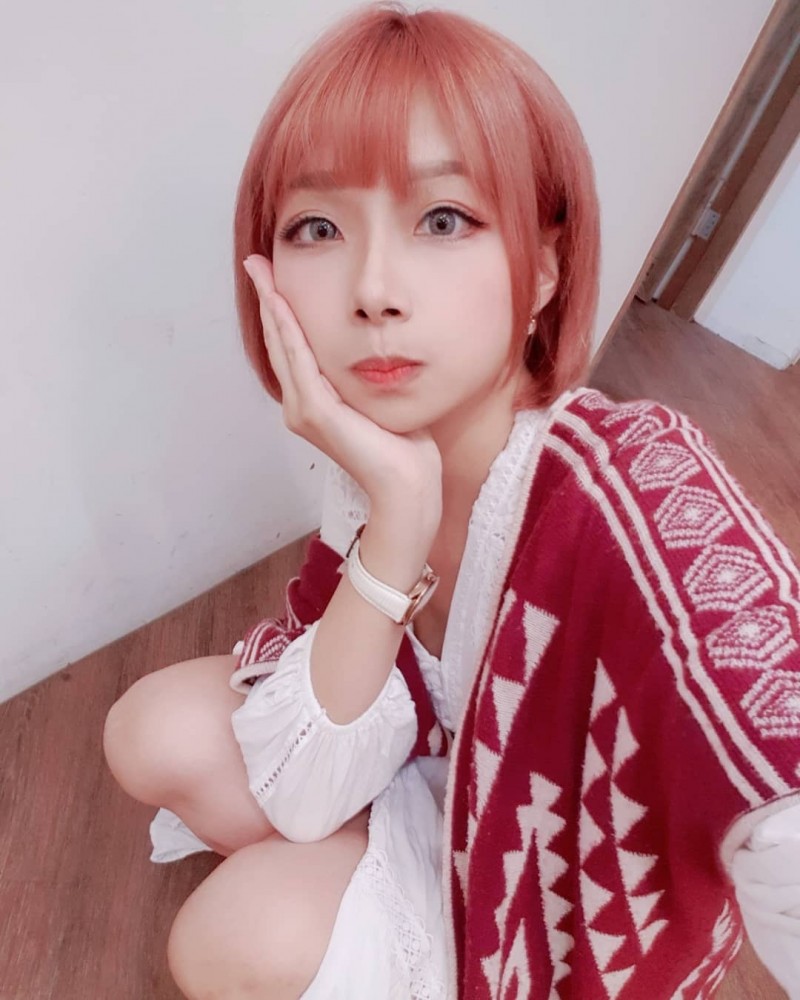 coser「甘娜」专业cosplayer，「黑化小小兔」让粉丝疯狂心动！